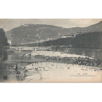 Nice - Le Pont Garibaldi et le Paillon